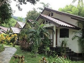Rommai Chailay Resort & Seafood