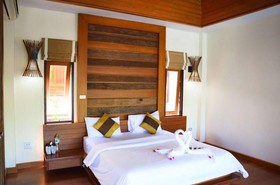 Salakphet Resort