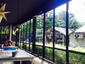Sleepy Owl hostel