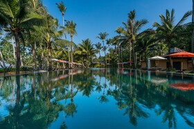 Solario Beachfront Villa Hotel Managed