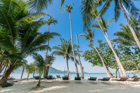 Solario Beachfront Villa Hotel Managed