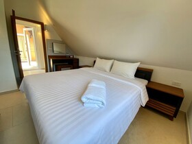 Solario Beachfront Villa Hotel Managed
