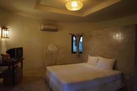 The Tropical Beach Resort