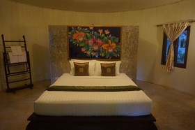 The Tropical Beach Resort