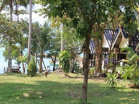 Vanalee Resort