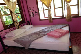 Baan Ton Kathin Resort