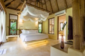 High Season Pool Villa & Spa