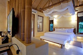 High Season Pool Villa & Spa