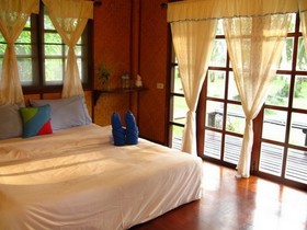 Koh Kood Neverland Beach Resort