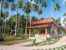 Sea Far Resort
