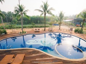 Sea Far Resort