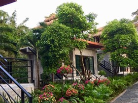Ao Kao White Sand Beach Resort