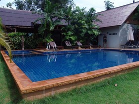 Bamboo Hideaway Boutique Resort