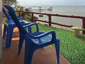 Koh Mak Buri Hut Natural Resort
