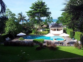 Makathanee Resort
