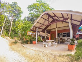 Ban Leelawadee Guesthouse