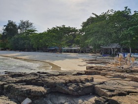 Blue Bay Bungalow