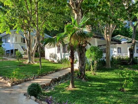 Blue Bay Bungalow