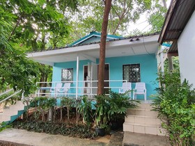 Blue Bay Bungalow