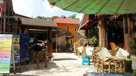 Blue Dolphin Resort