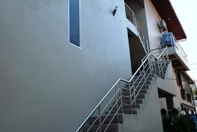 Chilli Hotel & Restaurant