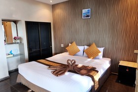 Green Bay Samed Resort