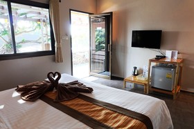 Green Bay Samed Resort