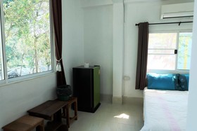Miss Hong House
