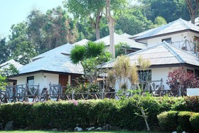 Samed Cliff Resort