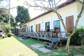 Samed Cliff Resort