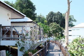 Samed Cliff Resort