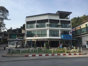 Samed Port View
