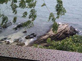 Sunrise Villas Resort