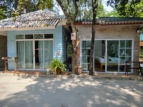 Thipsamed Resort