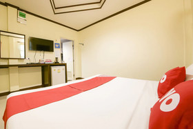 Tom Pizza Resort by OYO Rooms
