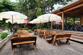 Tonsak Resort