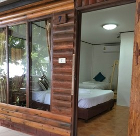 Tonsak Resort