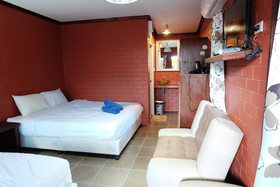 Vongduean Village (Tom Pizza Resort)