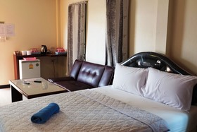 Vongduean Village (Tom Pizza Resort)