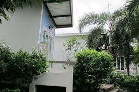 Charlie's Bungalows