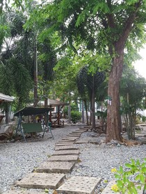 Charlie's Bungalows