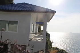 Koh Sichang Unseen Resort