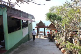 Koh Sichang Unseen Resort