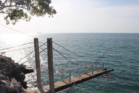 Koh Sichang Unseen Resort