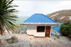Koh Sichang Unseen Resort