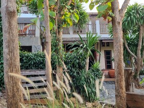 Sawasdee Sichang Resort