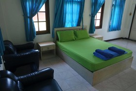 Valentine Home Koh Sichang