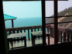 Yellow House Koh Sichang