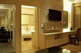 Dhevan Dara Beach Villa
