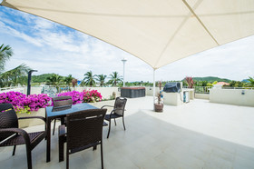 Oriental Beach Pearl